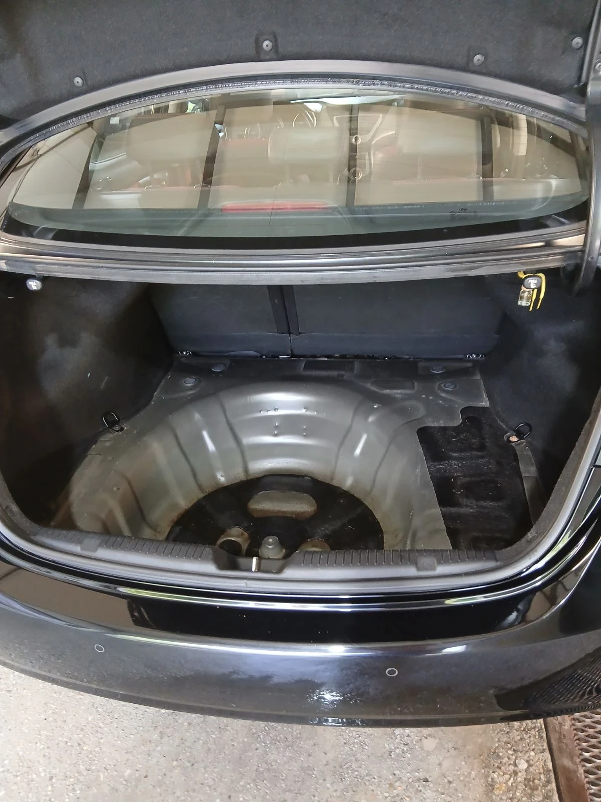 Hyundai Elantra, снимка 8 - Автомобили и джипове - 55092027