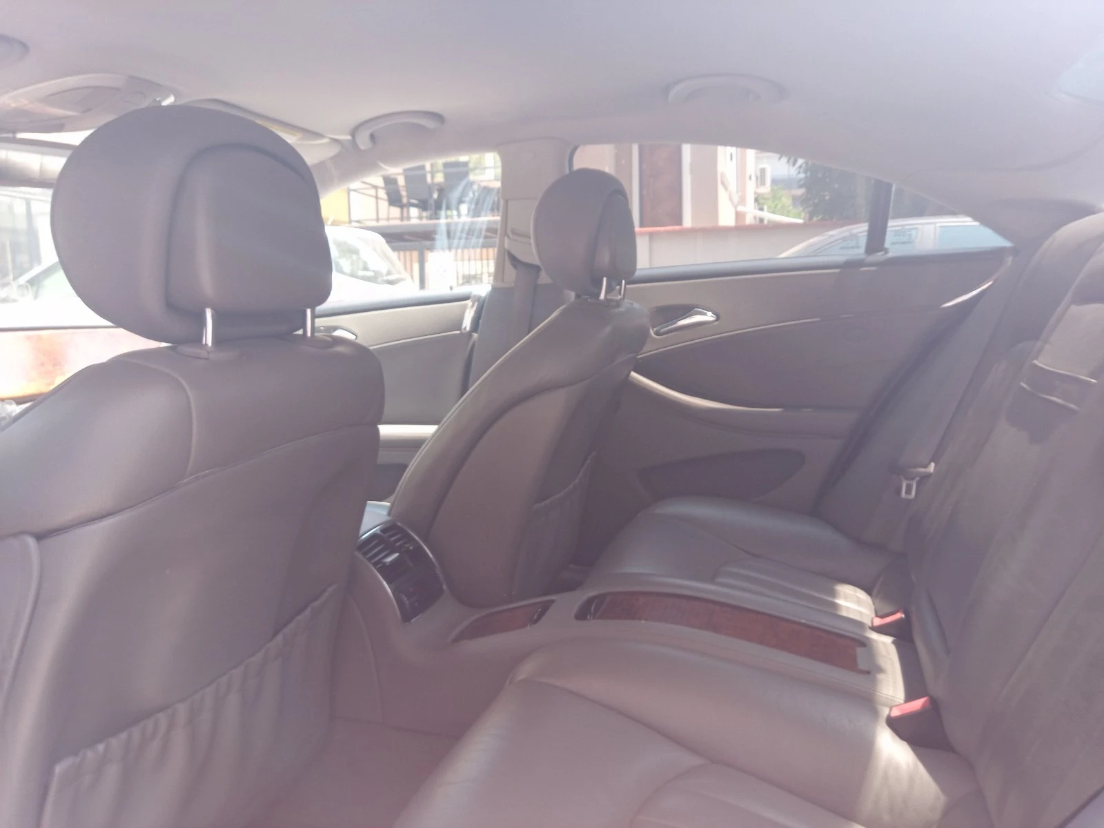 Mercedes-Benz CLS 320 10000, снимка 7 - Автомобили и джипове - 55118831