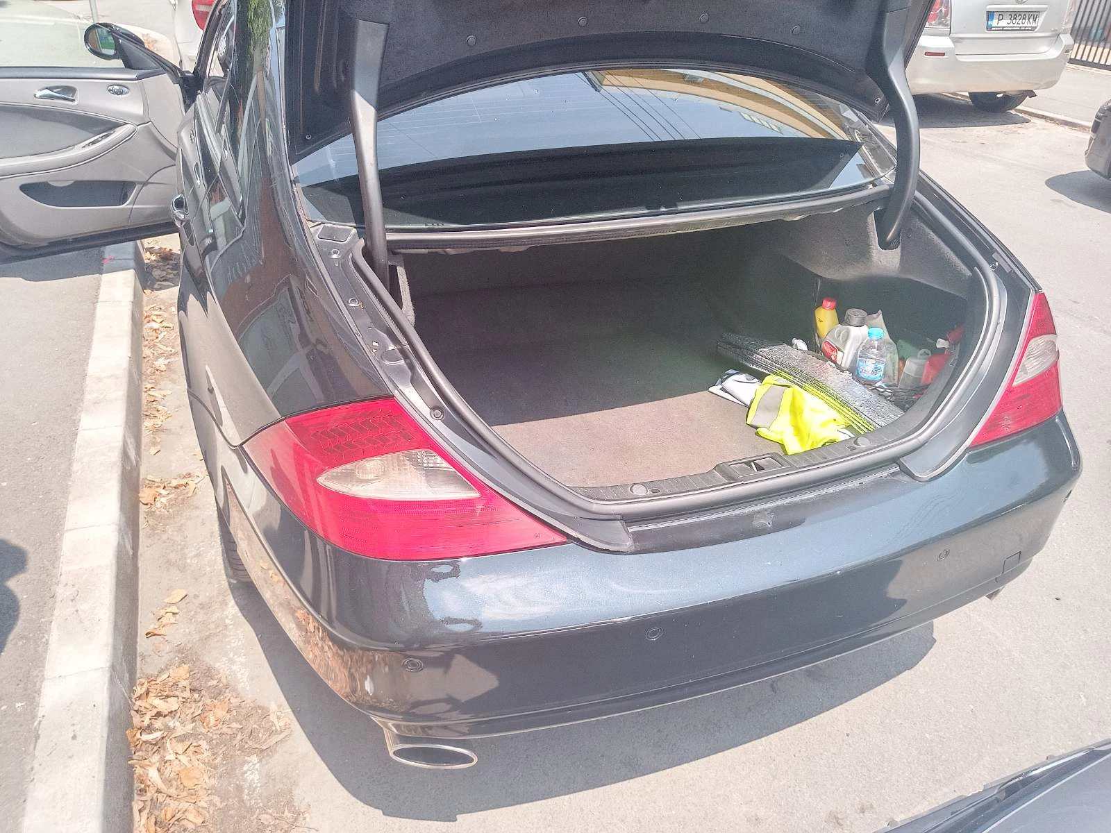 Mercedes-Benz CLS 320 10000, снимка 5 - Автомобили и джипове - 55118831