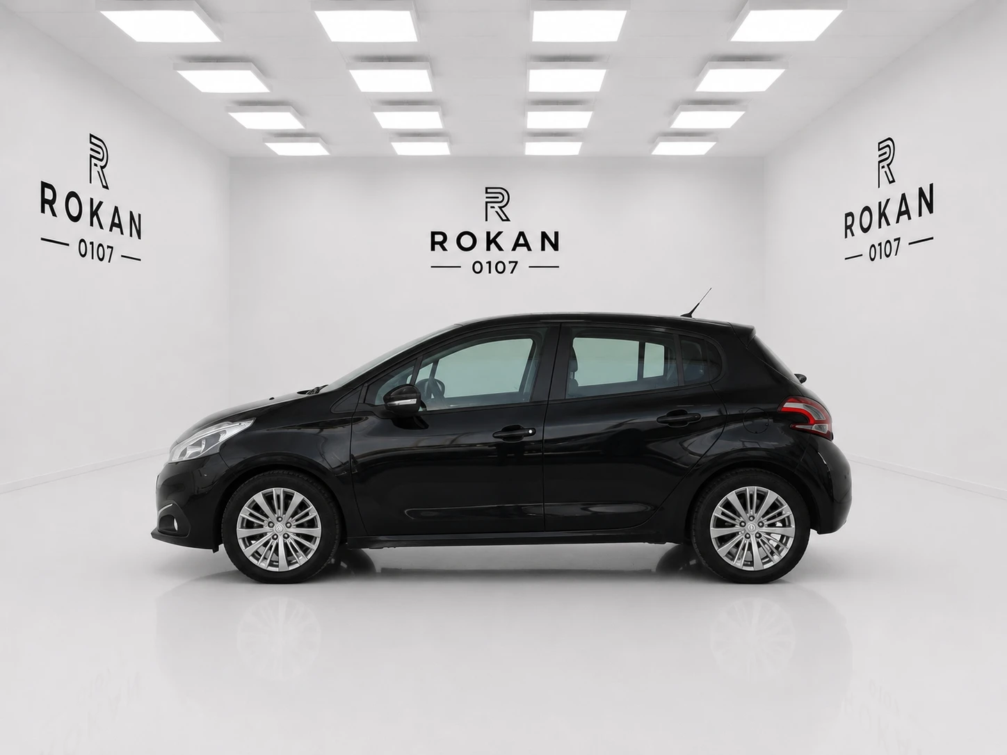Peugeot 208, снимка 3 - Автомобили и джипове - 55152545