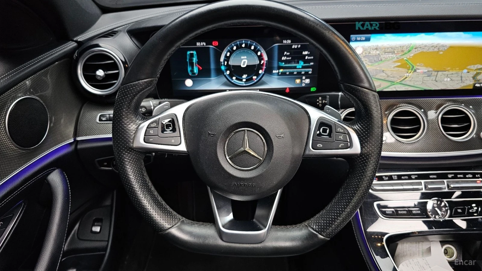Mercedes-Benz E 300 4MATIC/AMG-LINE/DRIVE-ASSISTS/SUNROOF, снимка 8 - Автомобили и джипове - 55841925