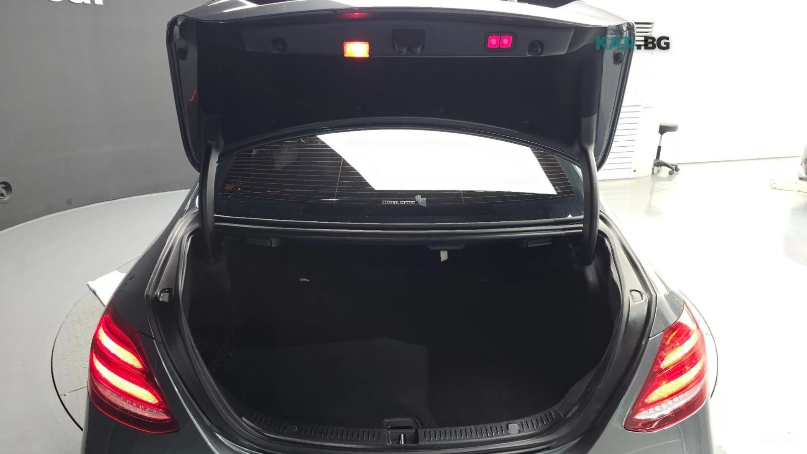 Mercedes-Benz E 300 4MATIC/AMG-LINE/DRIVE-ASSISTS/SUNROOF, снимка 5 - Автомобили и джипове - 55841925