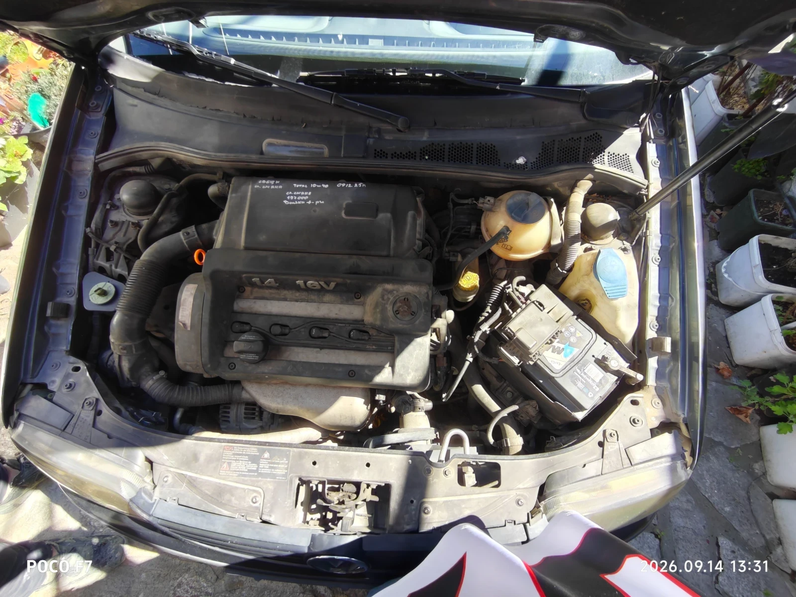 VW Polo, снимка 15 - Автомобили и джипове - 56070912