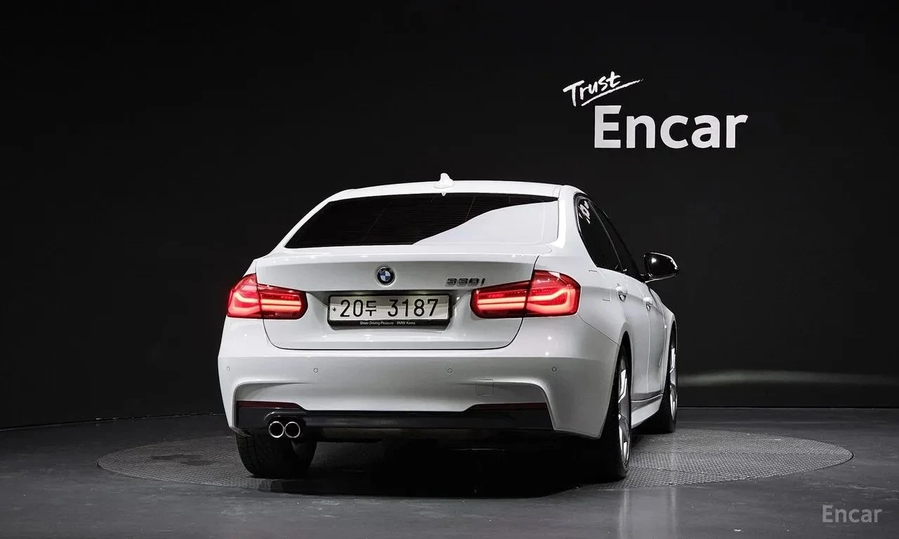 BMW 330, снимка 4 - Автомобили и джипове - 56715091