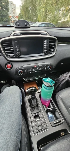 Kia Sorento  AWD 2.2.Limited Edition, PLATINUM  | Mobile.bg    9