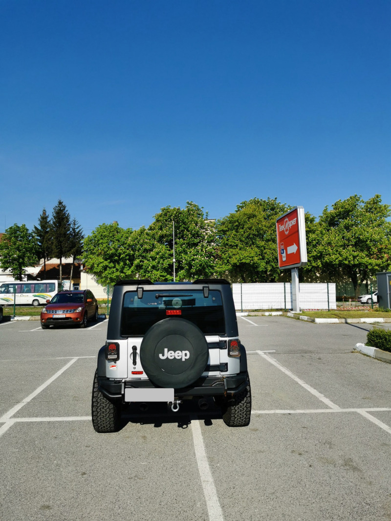 Jeep Wrangler SPORT, снимка 6 - Автомобили и джипове - 45853713