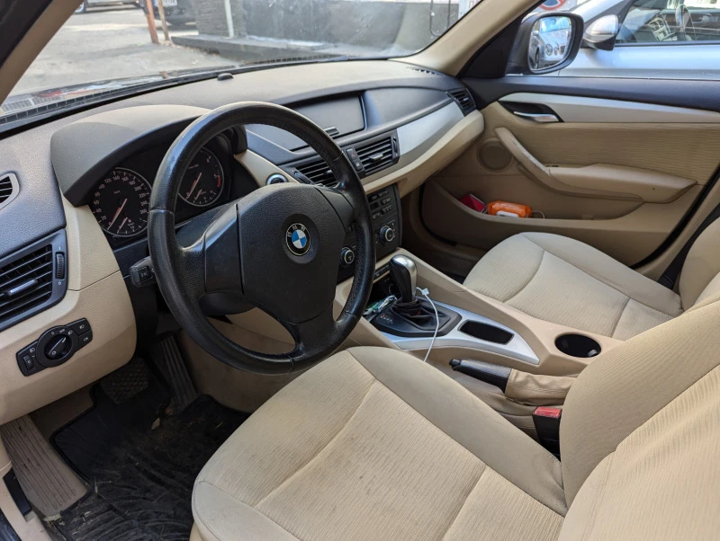 BMW X1 2.0 Xdrive, снимка 9 - Автомобили и джипове - 47495072