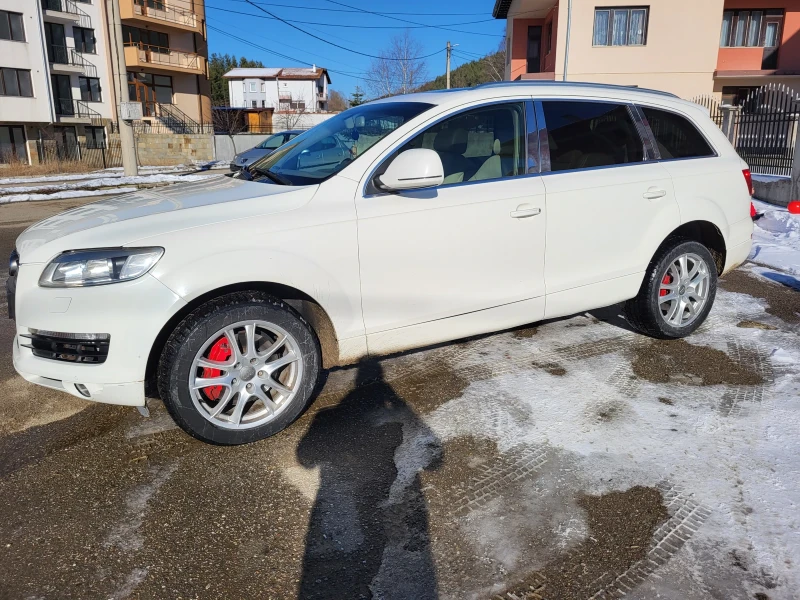 Audi Q7, снимка 6 - Автомобили и джипове - 48015453