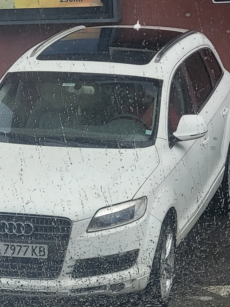 Audi Q7, снимка 2 - Автомобили и джипове - 48015453