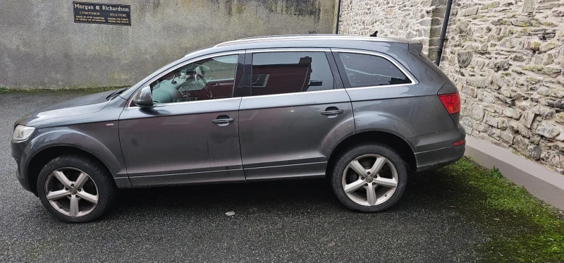 Audi Q7, снимка 4 - Автомобили и джипове - 52437540