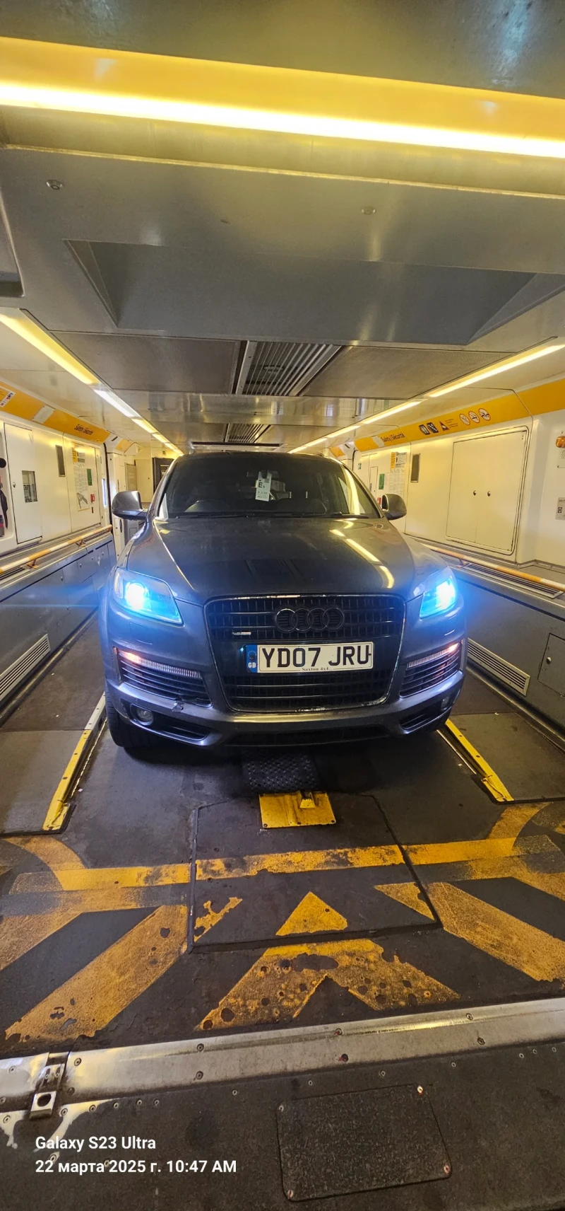 Audi Q7, снимка 9 - Автомобили и джипове - 52437540