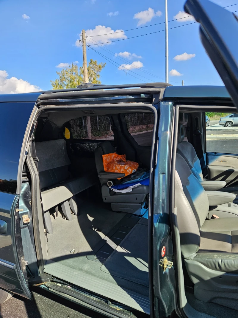 Chrysler Gr.voyager 2.8CDI, снимка 8 - Автомобили и джипове - 52893715