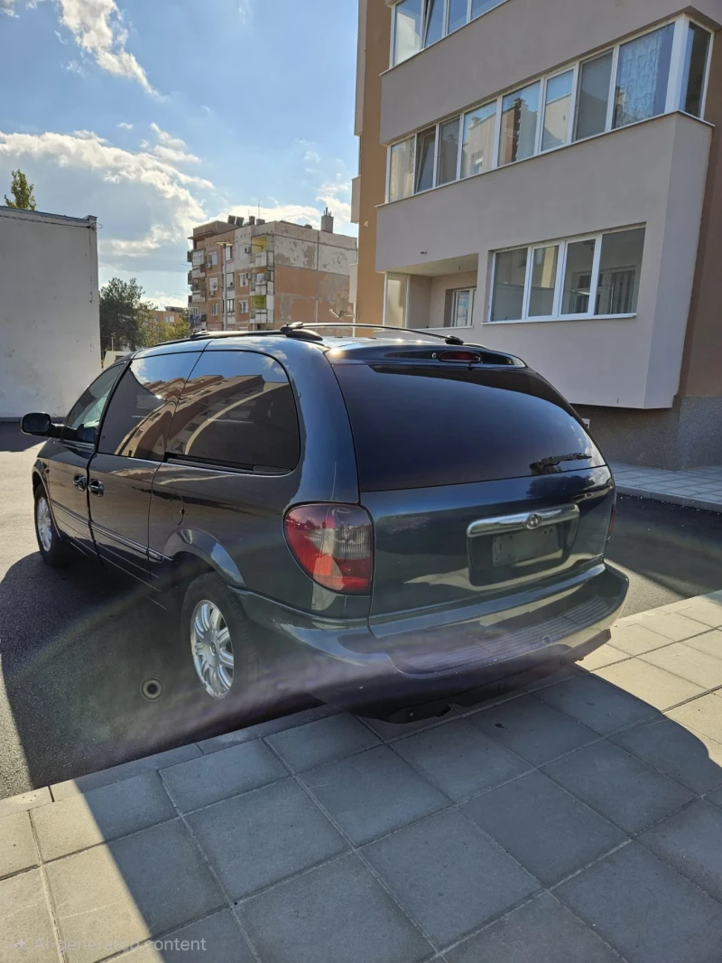 Chrysler Gr.voyager 2.8CDI, снимка 4 - Автомобили и джипове - 52893715