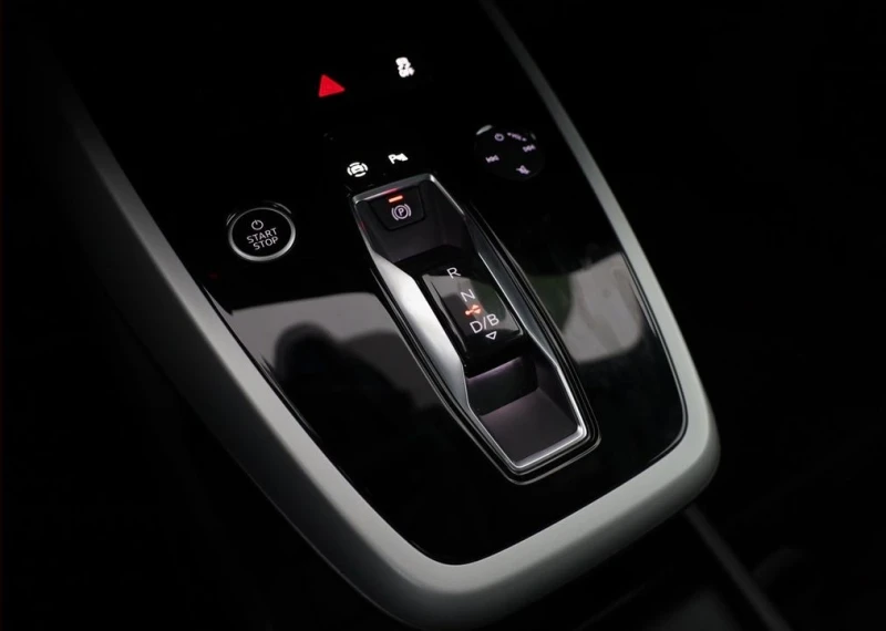 Audi Q4 e-tron 35, снимка 8 - Автомобили и джипове - 52688532