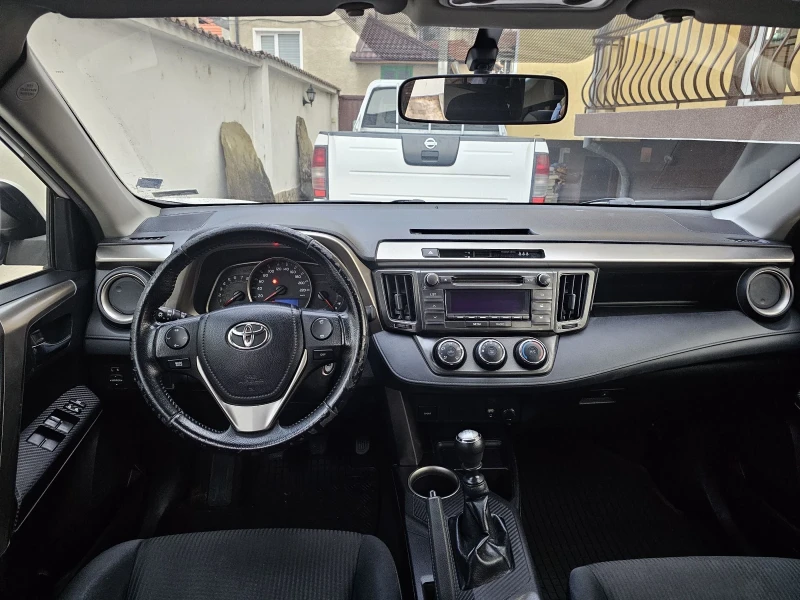 Toyota Rav4 2.0, снимка 6 - Автомобили и джипове - 52878635