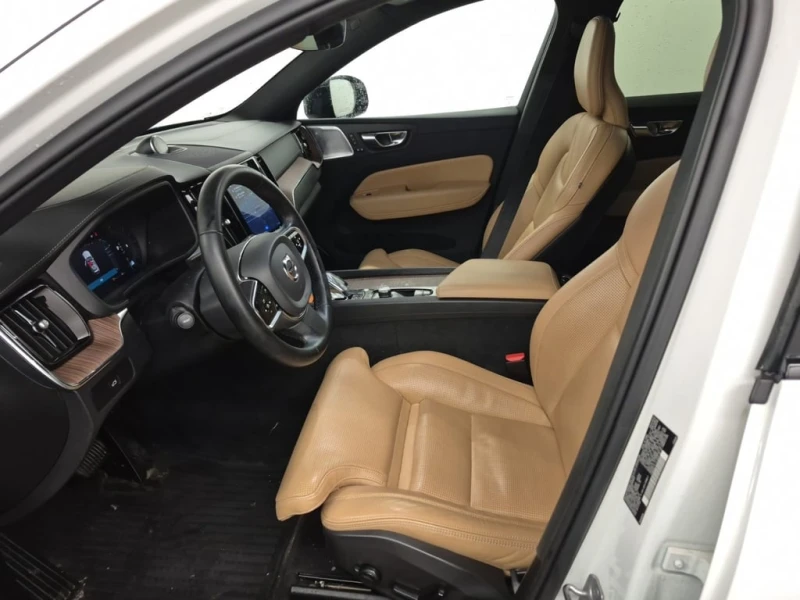 Volvo XC60 * ULTIMATE DARK THEME * CARFAX * ЦЕНА ДО БГ, снимка 8 - Автомобили и джипове - 52990646