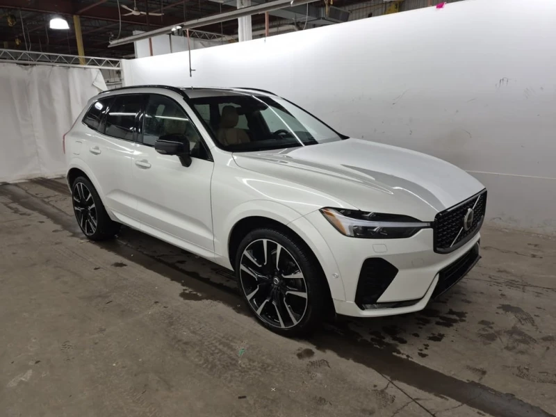 Volvo XC60 * ULTIMATE DARK THEME * CARFAX * ЦЕНА ДО БГ, снимка 3 - Автомобили и джипове - 52990646