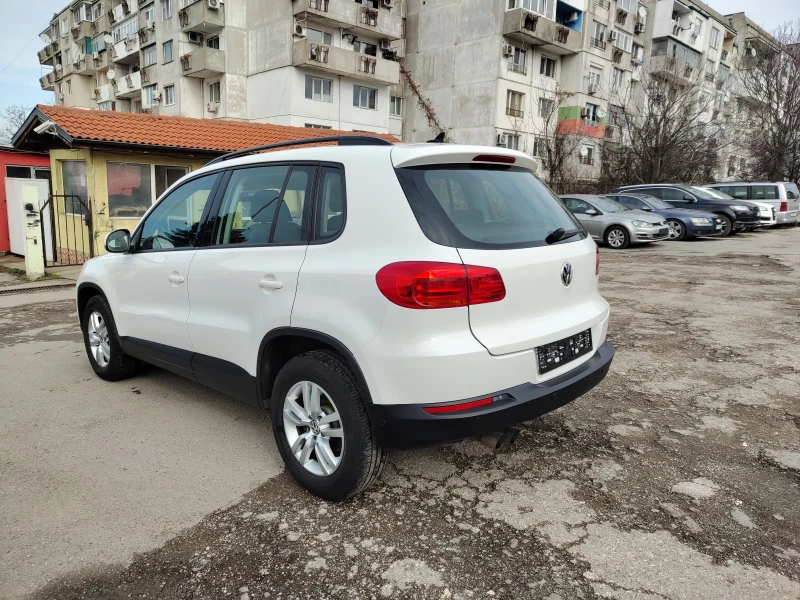 VW Tiguan, снимка 4 - Автомобили и джипове - 53493262