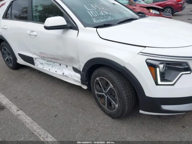 Kia Niro LX - изображение 5