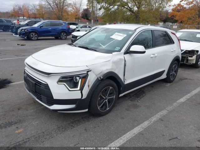 Kia Niro LX - изображение 2