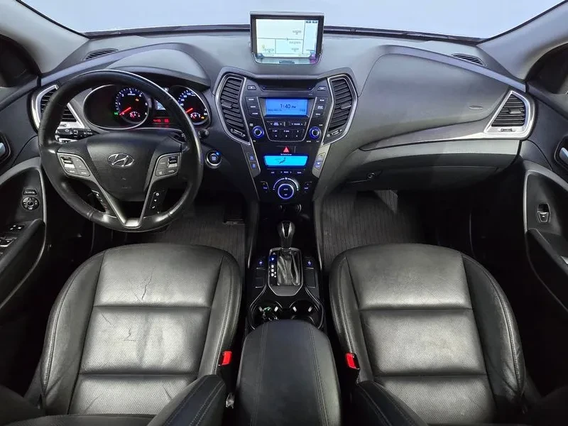Hyundai Santa fe 2.0 CRDi 4WD - САМО 30% АВАНС, снимка 7 - Автомобили и джипове - 56159115