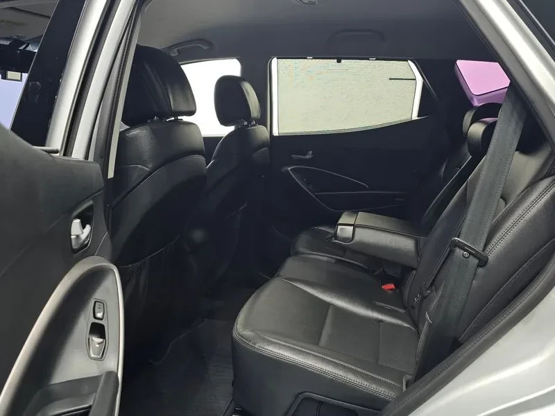 Hyundai Santa fe 2.0 CRDi 4WD - САМО 30% АВАНС, снимка 12 - Автомобили и джипове - 56159115