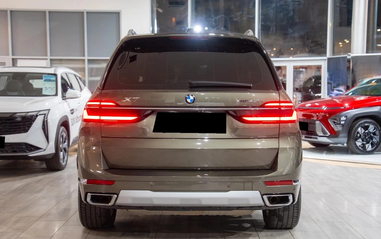 BMW X7 xDrive40i - изображение 4