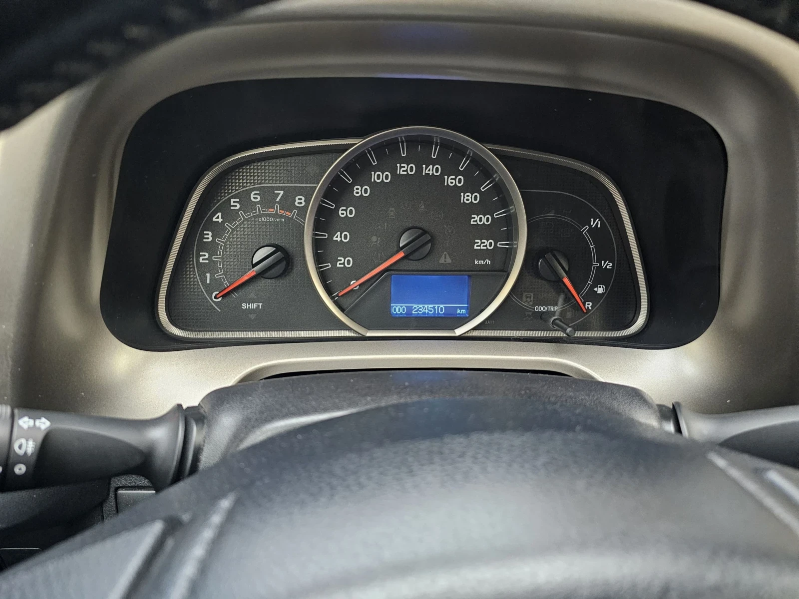 Toyota Rav4 2.0 - изображение 7