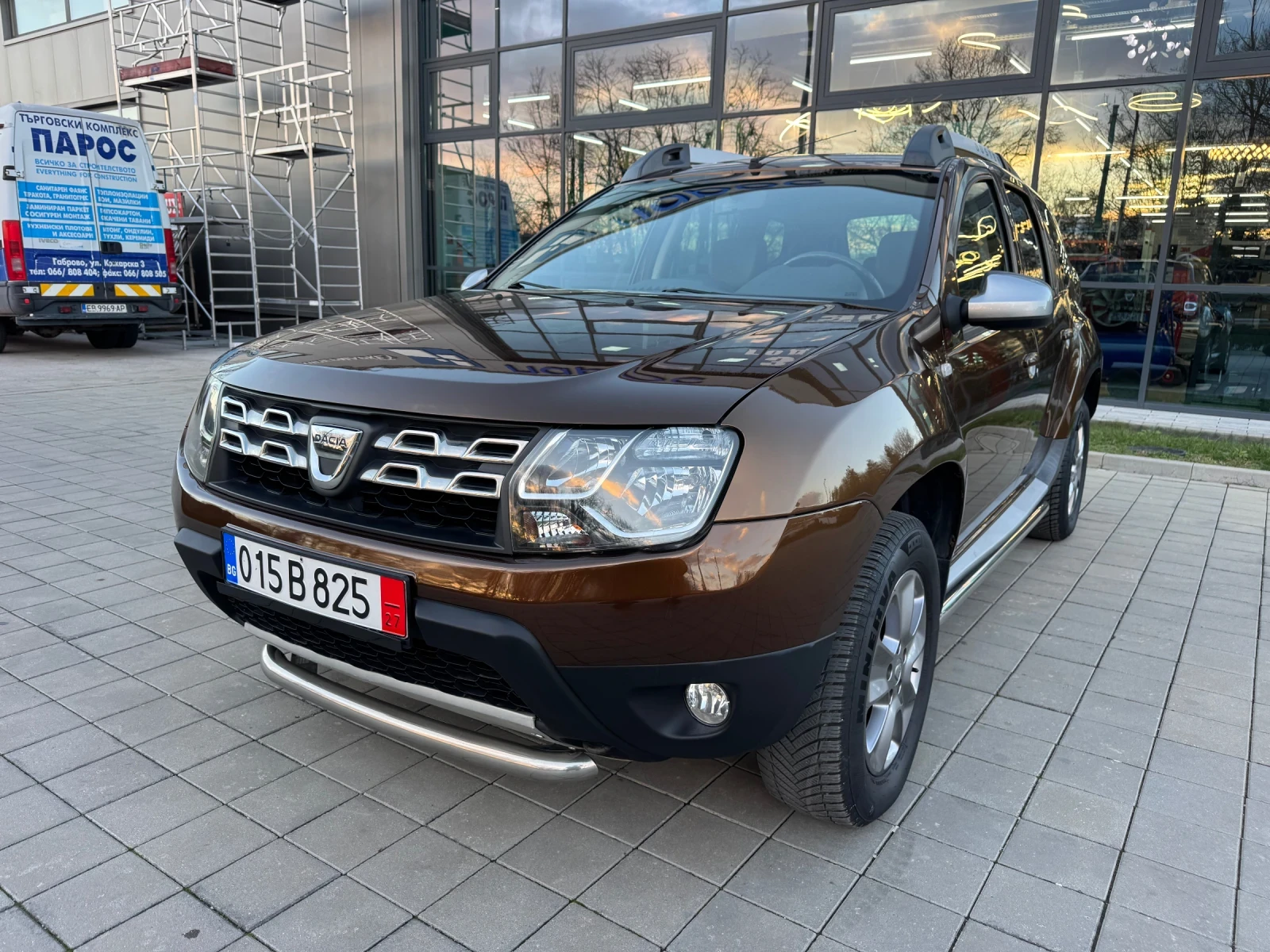 Dacia Duster * Navi* Leder* Tempomat* 108700km! | Mobile.bg � ����������� 3