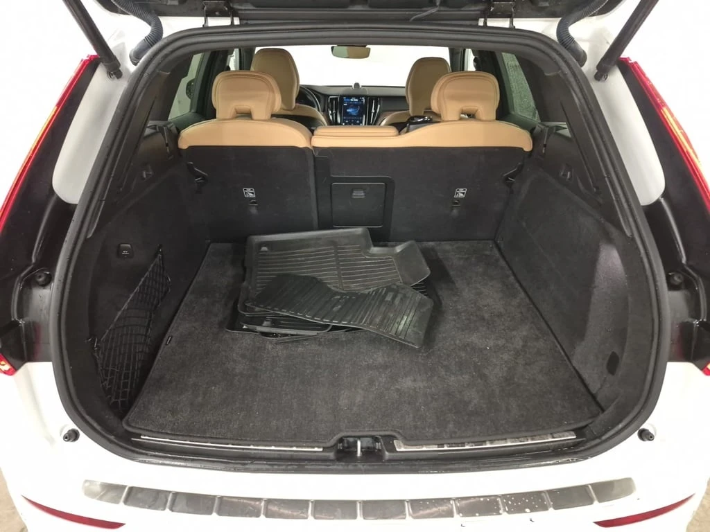 Volvo XC60 * ULTIMATE DARK THEME * CARFAX * ���� �� �� | Mobile.bg � ����������� 14