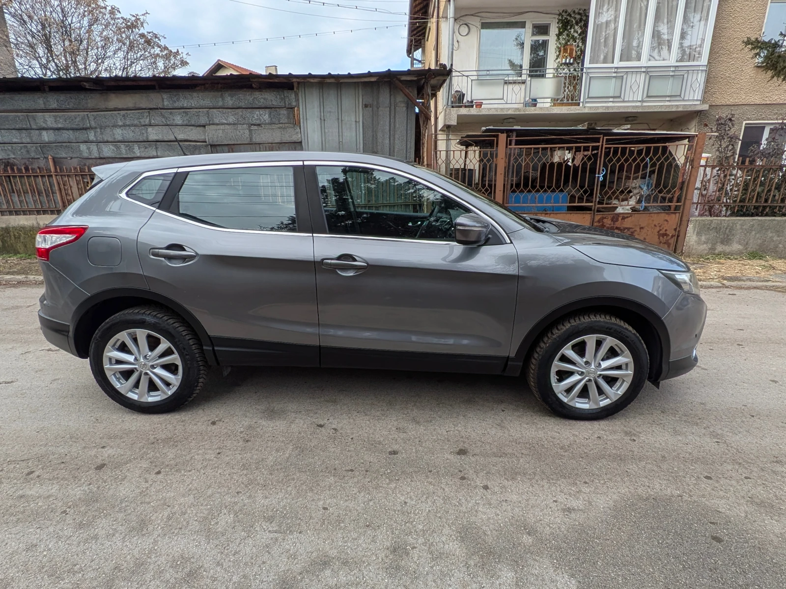 Nissan Qashqai * 1.5DCI* LED* LANE ASSYST* TRAFFIC SIGN* ПРОМОЦИЯ - изображение 7