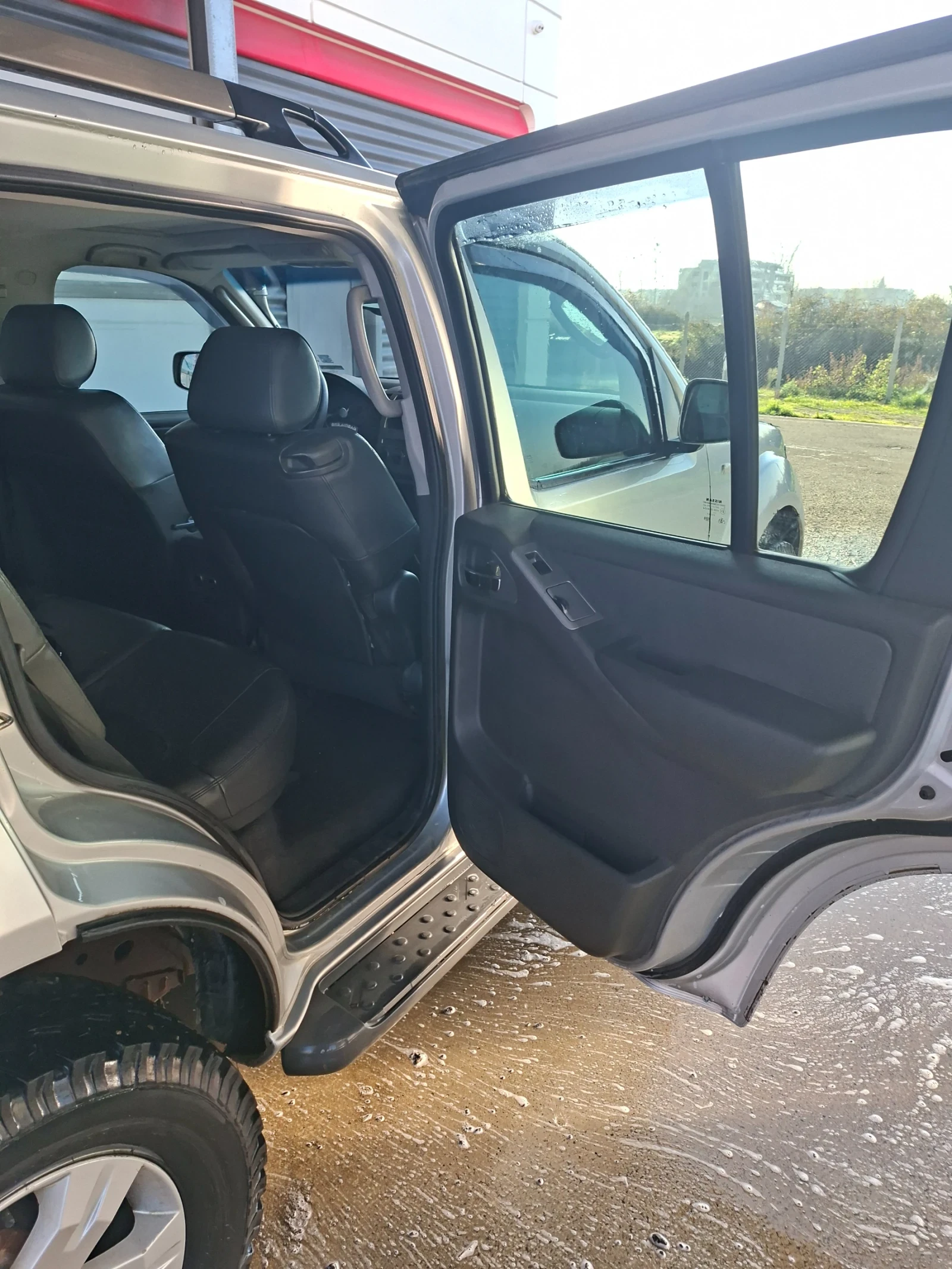 Nissan Pathfinder  2.5 dCi AUTOMAT | 4х4 с понижава| Рамен - изображение 7