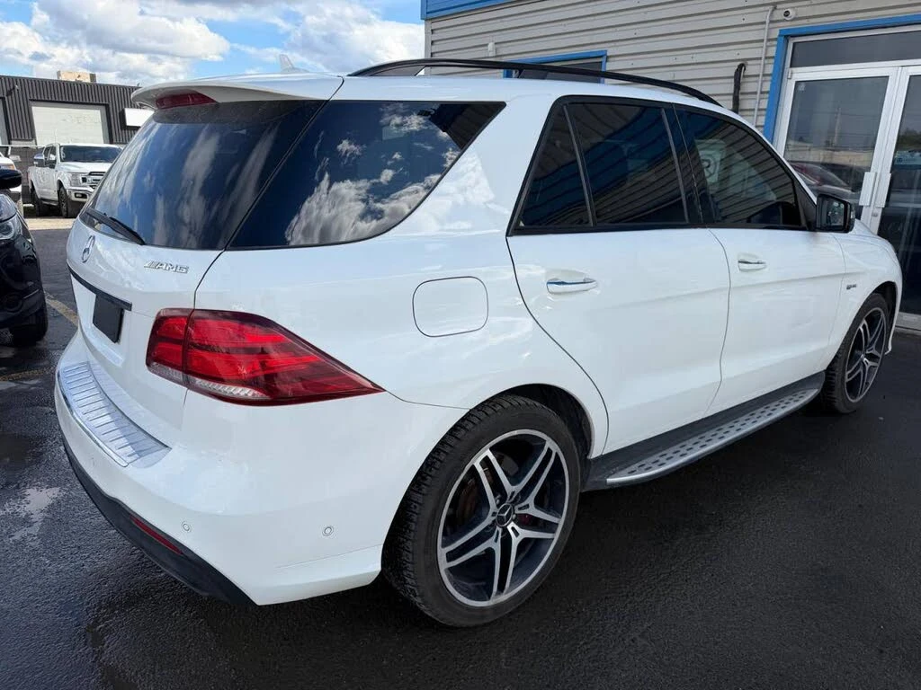 Mercedes-Benz GLE 43 AMG 4MATIC* КАМЕРИ* ПОДГРЕВ* ПАНОРАМА* , снимка 4 - Автомобили и джипове - 54620542