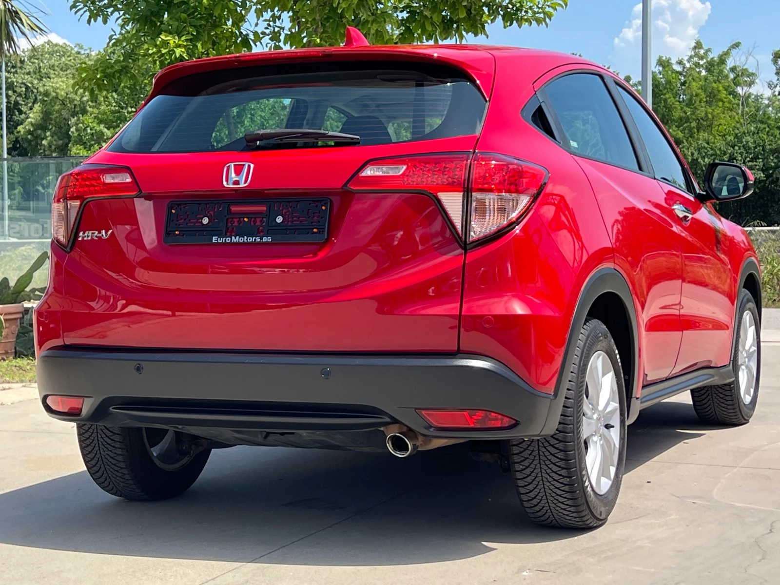 Honda Hr-v 1.5I-VTEC, ELEGANCE, ПЪЛНА СЕРВИЗНА ИСТОРИЯ-КАТО Н, снимка 5 - Автомобили и джипове - 54720631