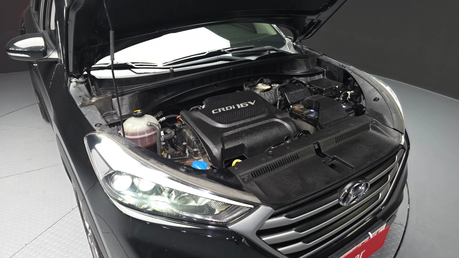 Hyundai Tucson All New Tucson 2.0 CRDi Premium, снимка 5 - Автомобили и джипове - 54803162