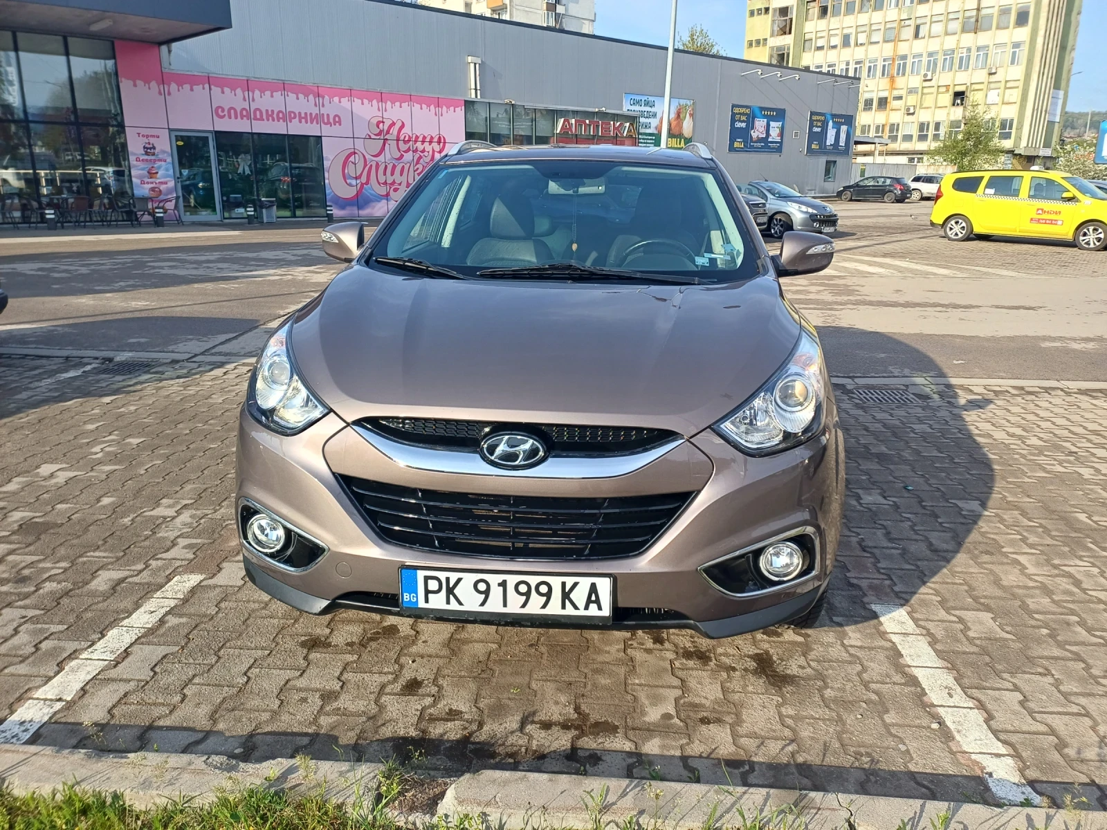 Hyundai IX35 SUV, снимка 2 - Автомобили и джипове - 54966325