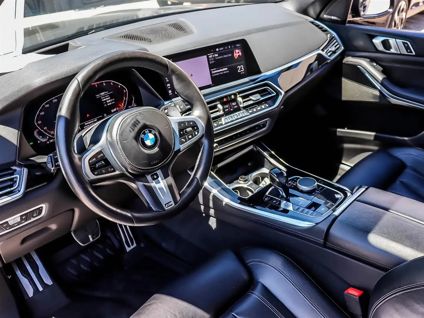 BMW X5 xDrive40i, снимка 7 - Автомобили и джипове - 55197573