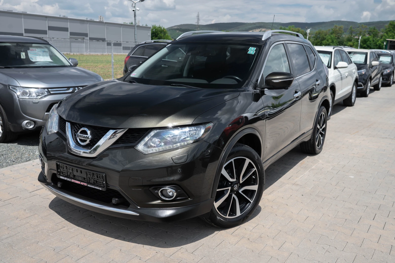 Nissan X-trail 4x4* Камера* LED* Нави