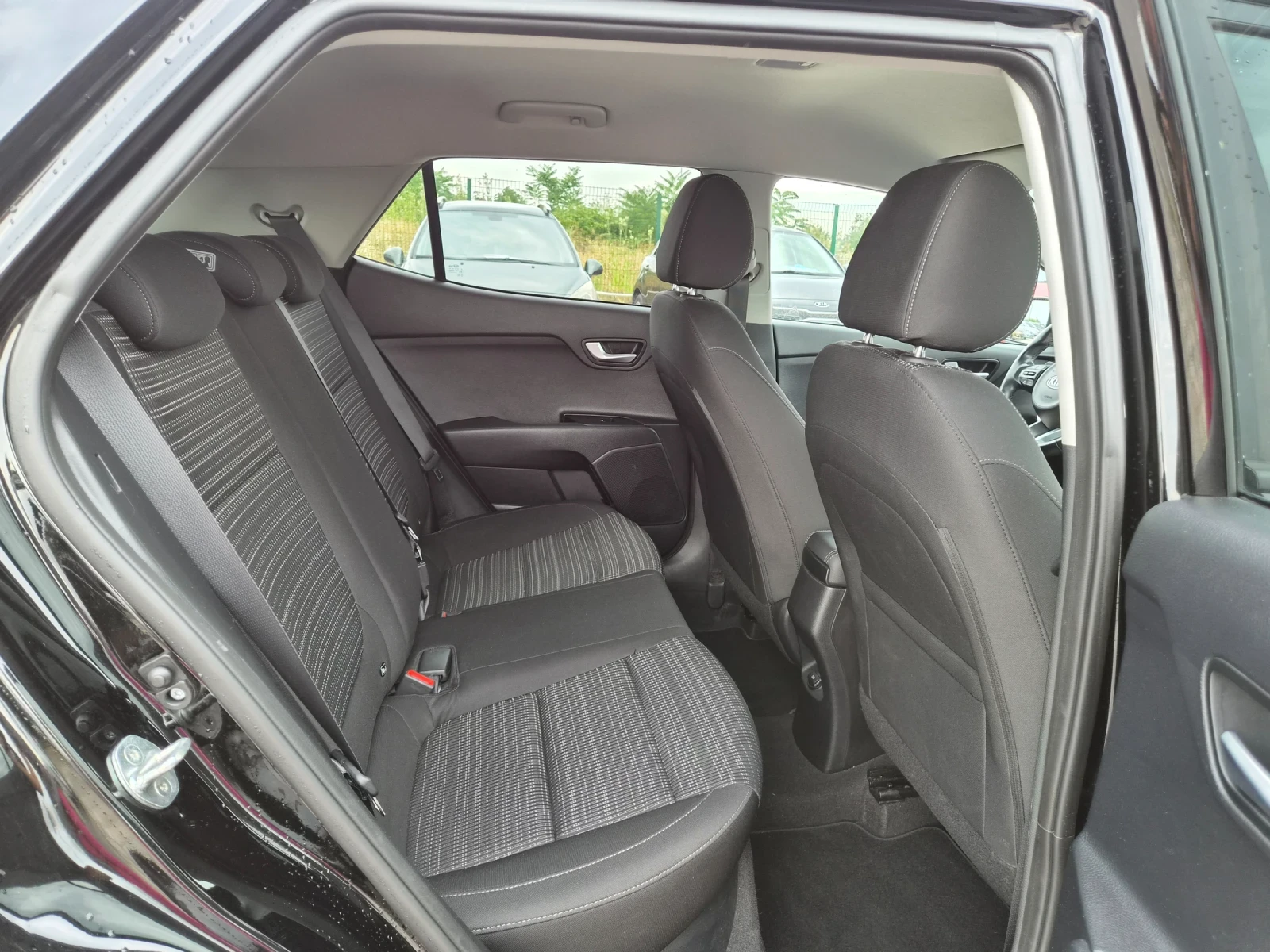 Kia Stonic АВТОМАТИК NAVI КАМЕРА ЕВРО 6, снимка 16 - Автомобили и джипове - 55380754