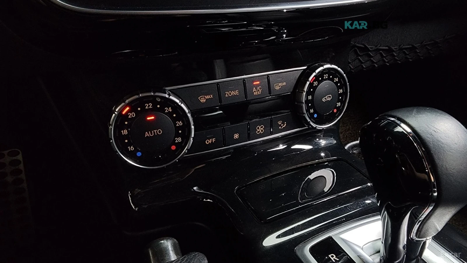Mercedes-Benz G 350 SPORT PACKAGE, снимка 15 - Автомобили и джипове - 55694401