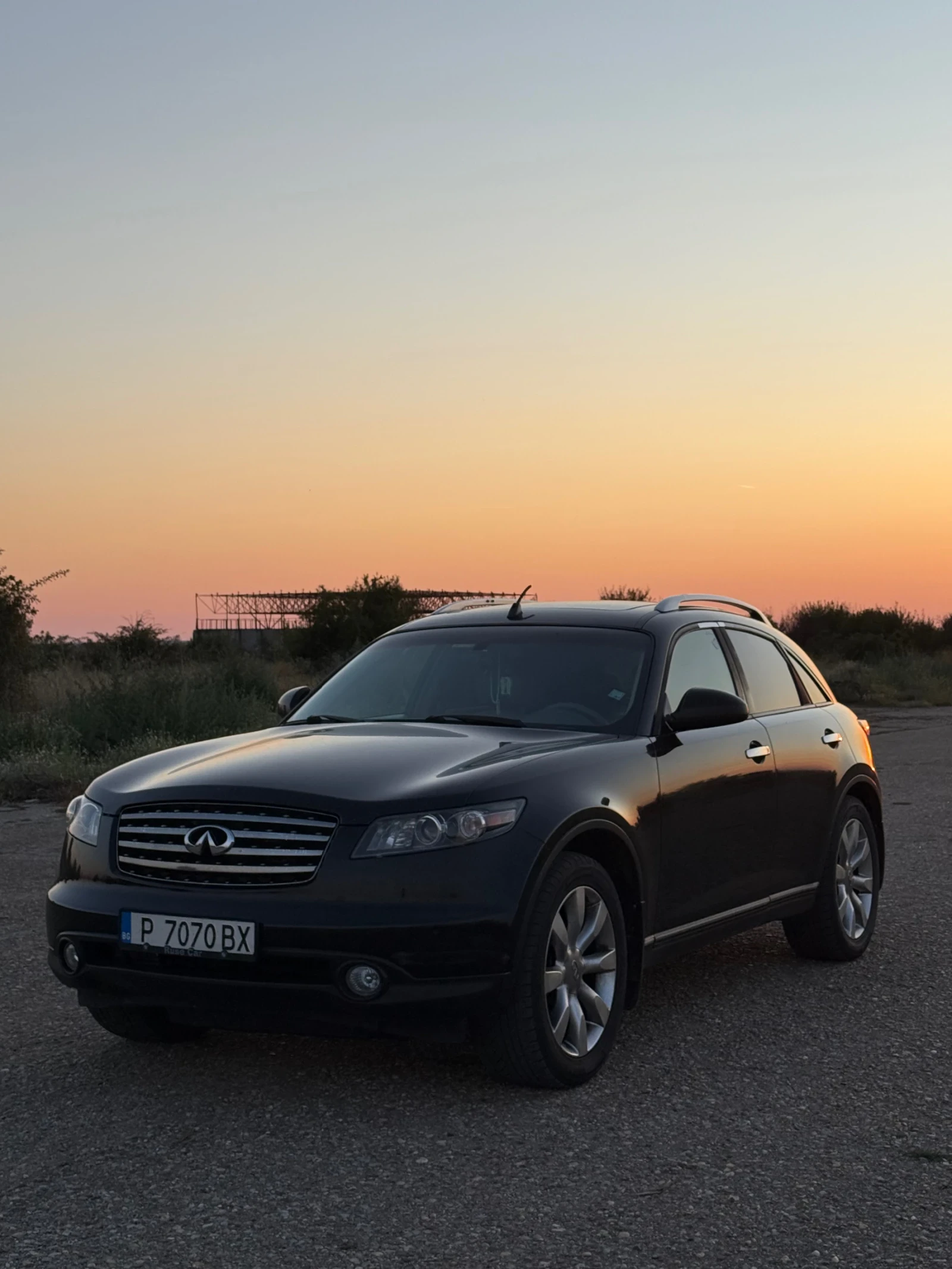 Infiniti Fx 35, снимка 2 - Автомобили и джипове - 55695792