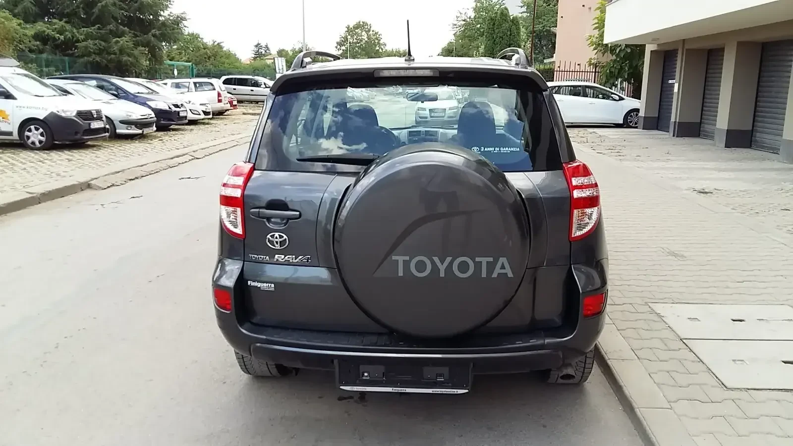 Toyota Rav4 2.0i16v-4x4-Valve Matic., снимка 6 - Автомобили и джипове - 55904727