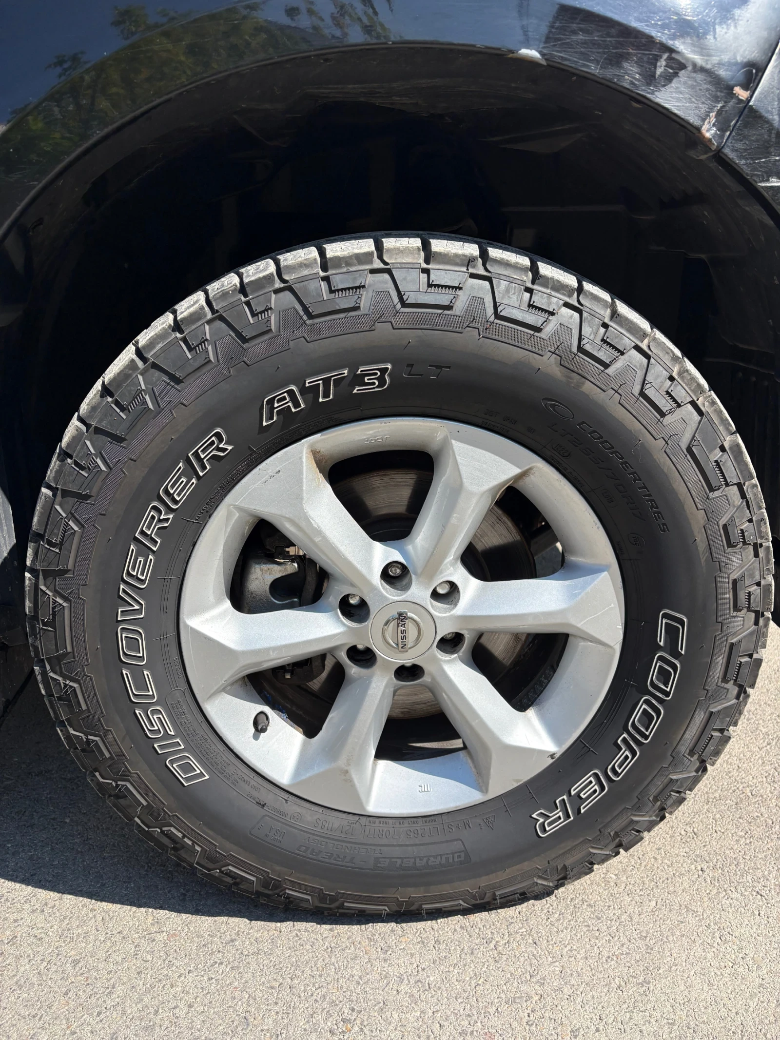 Nissan Navara 2.5D, снимка 9 - Автомобили и джипове - 56138712