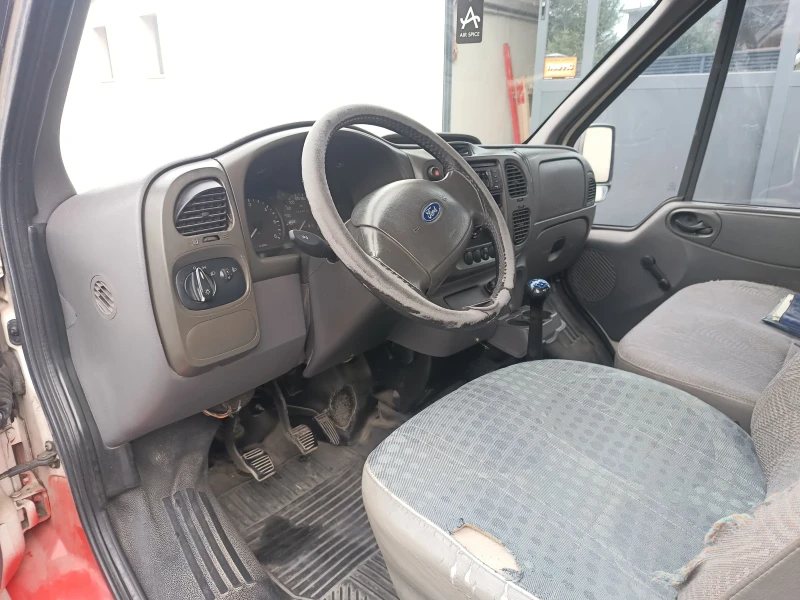 Ford Transit 2.4, снимка 9 - Бусове и автобуси - 52281693