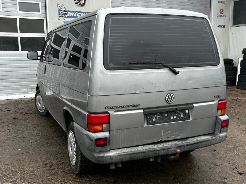 VW T4 2.5TDi ПЪТНИЧЕСКИ, снимка 4 - Бусове и автобуси - 53036766