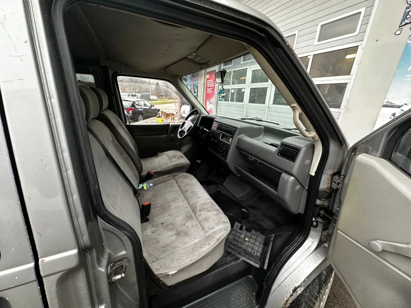VW T4 2.5TDi ПЪТНИЧЕСКИ, снимка 5 - Бусове и автобуси - 53036766