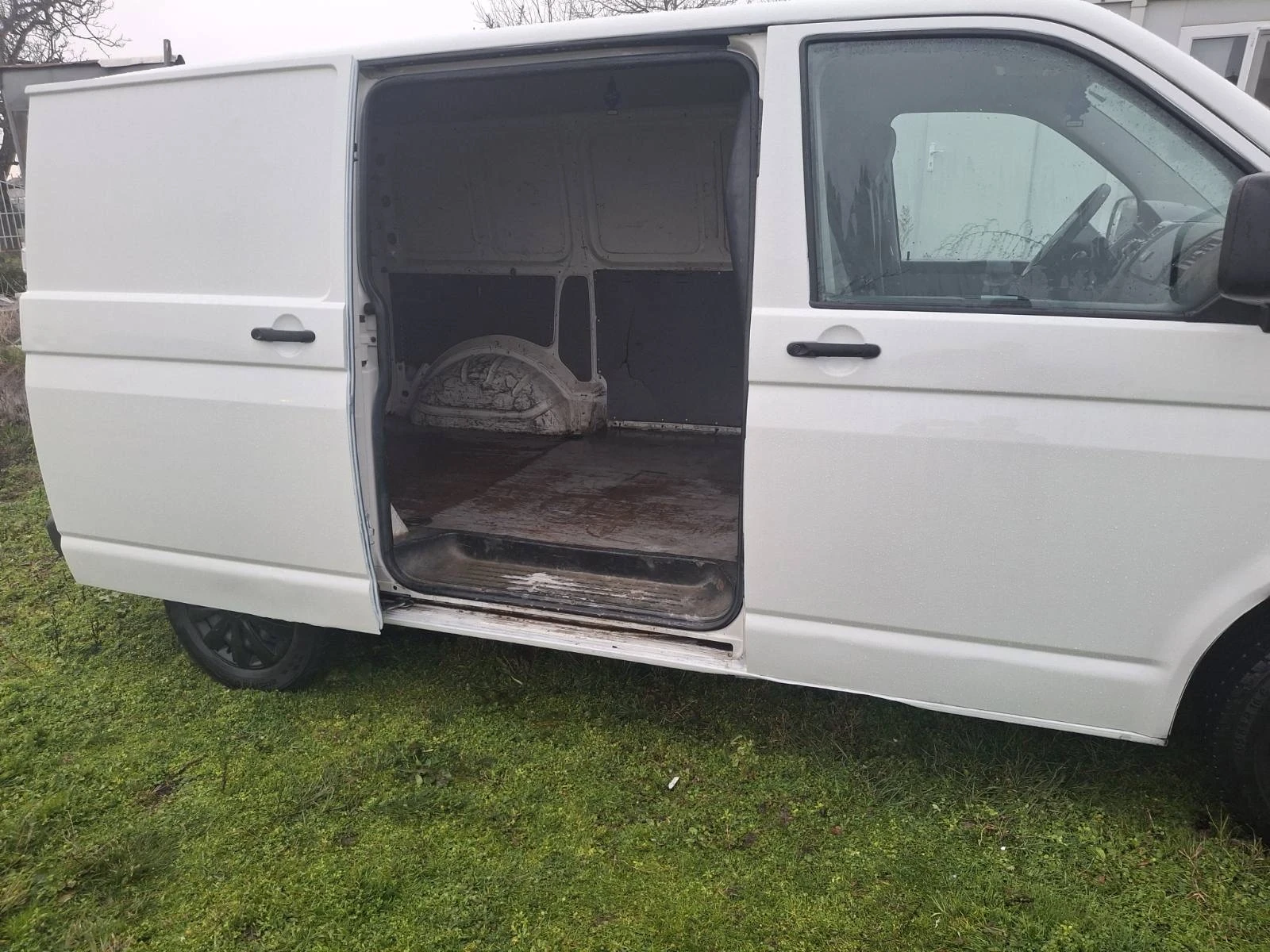 VW T5 1, 9 104�.�. | Mobile.bg � ����������� 9