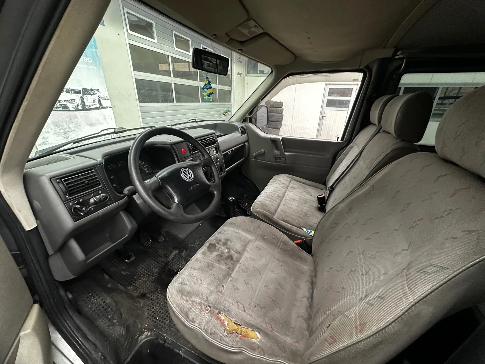 VW T4 2.5TDi ПЪТНИЧЕСКИ - изображение 8