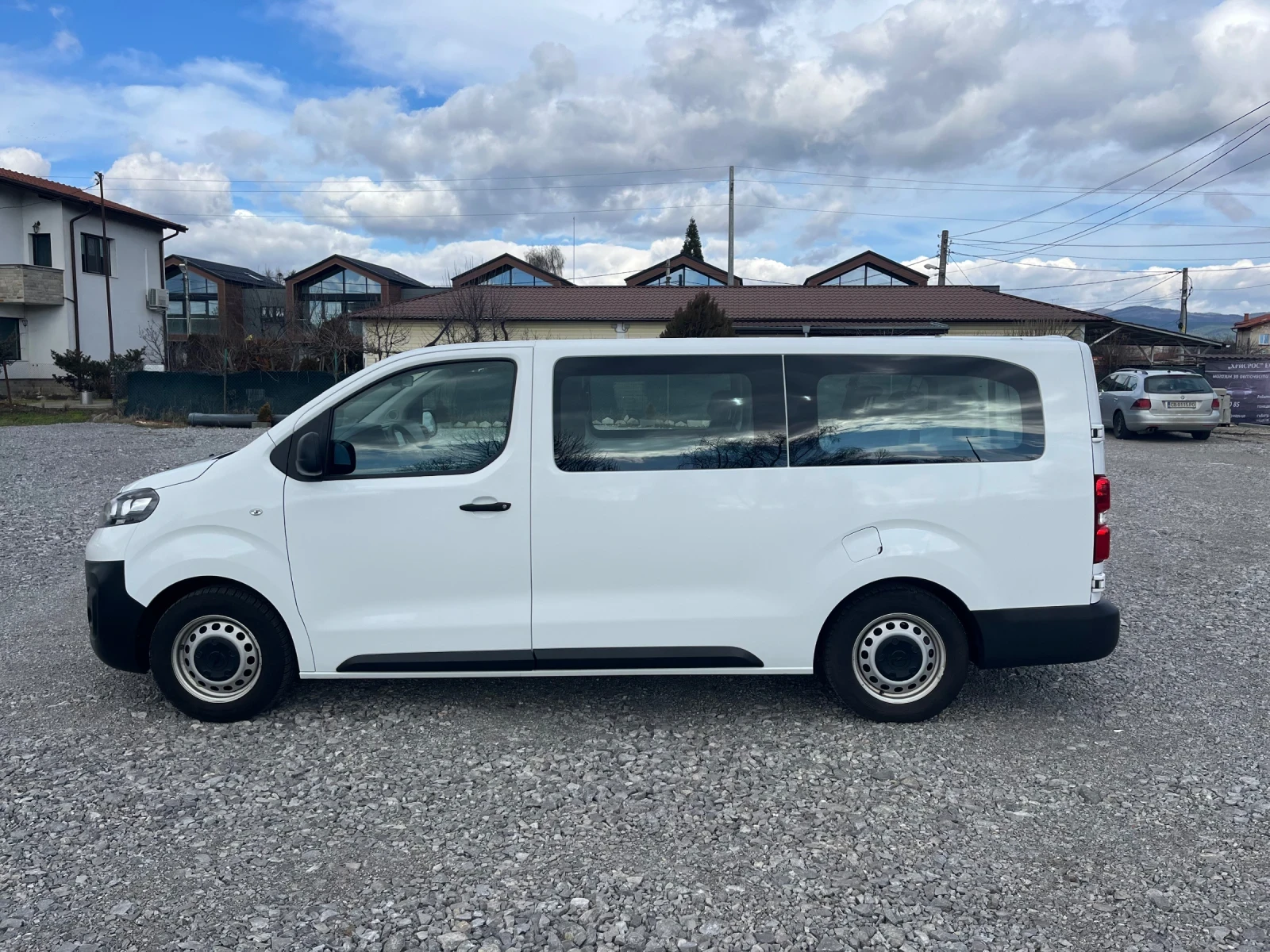 Opel Vivaro ZAFIRA - изображение 3