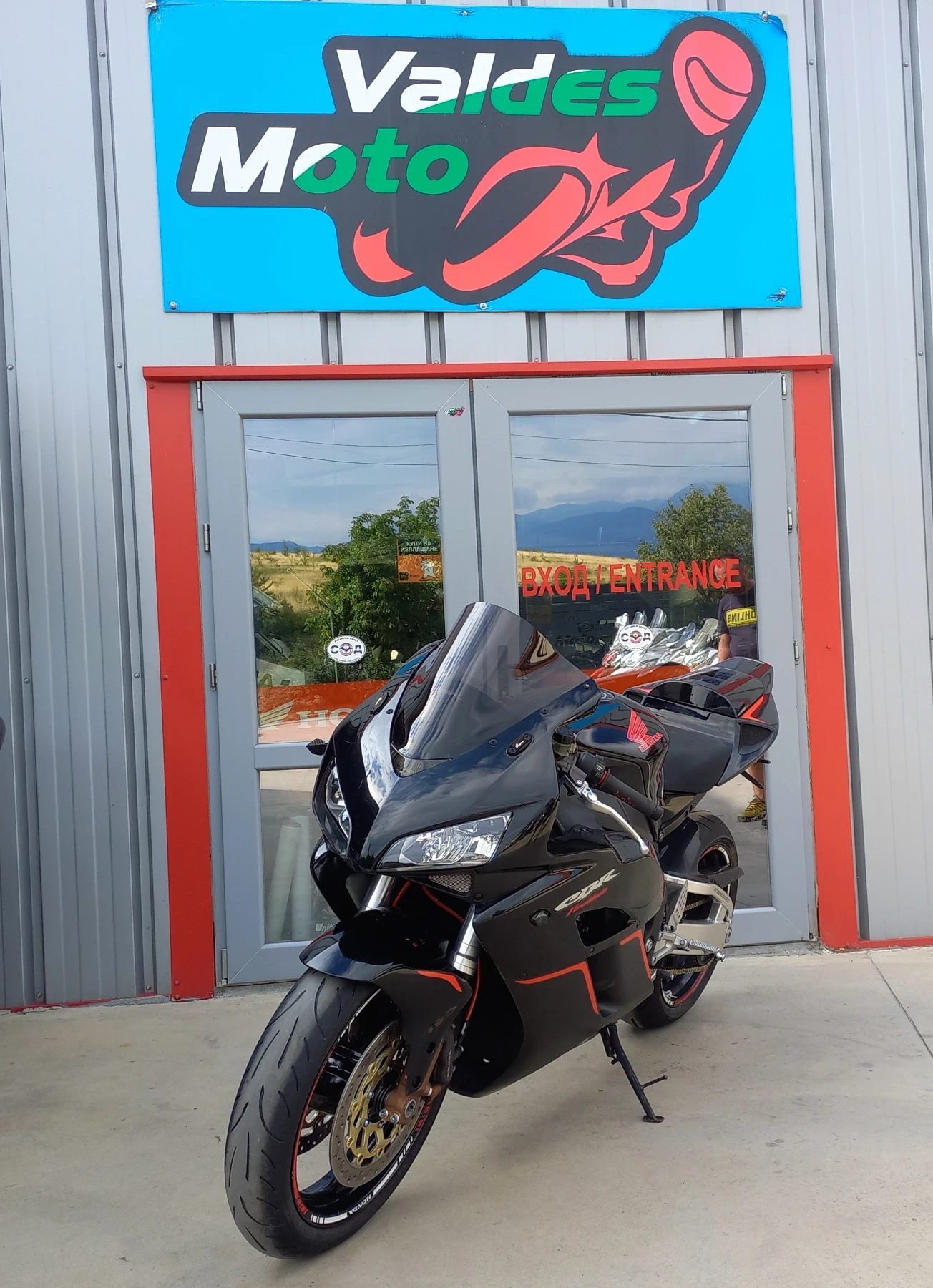 Honda Cbr 1000 - изображение 2